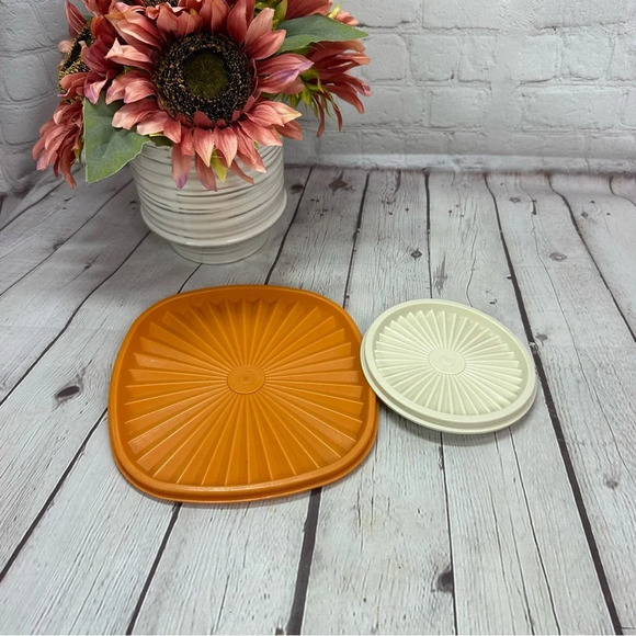 vintage tupperware servalier seals 5" and 7" instant bowl seals - Picture 1 of 6
